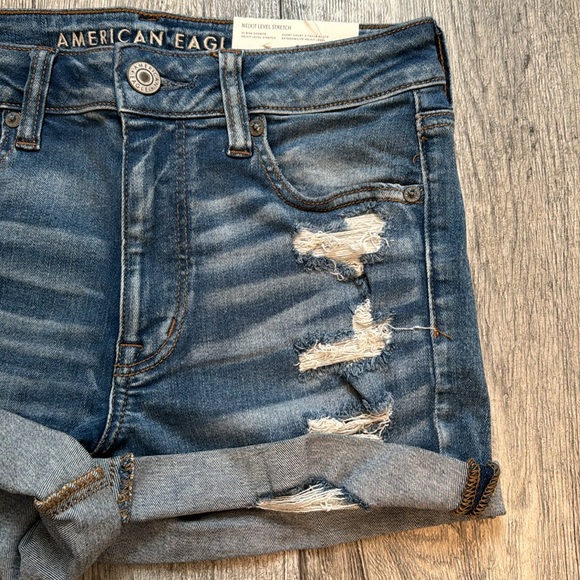 NWT AE Hi-Rise Shortie - Picture 2 of 5